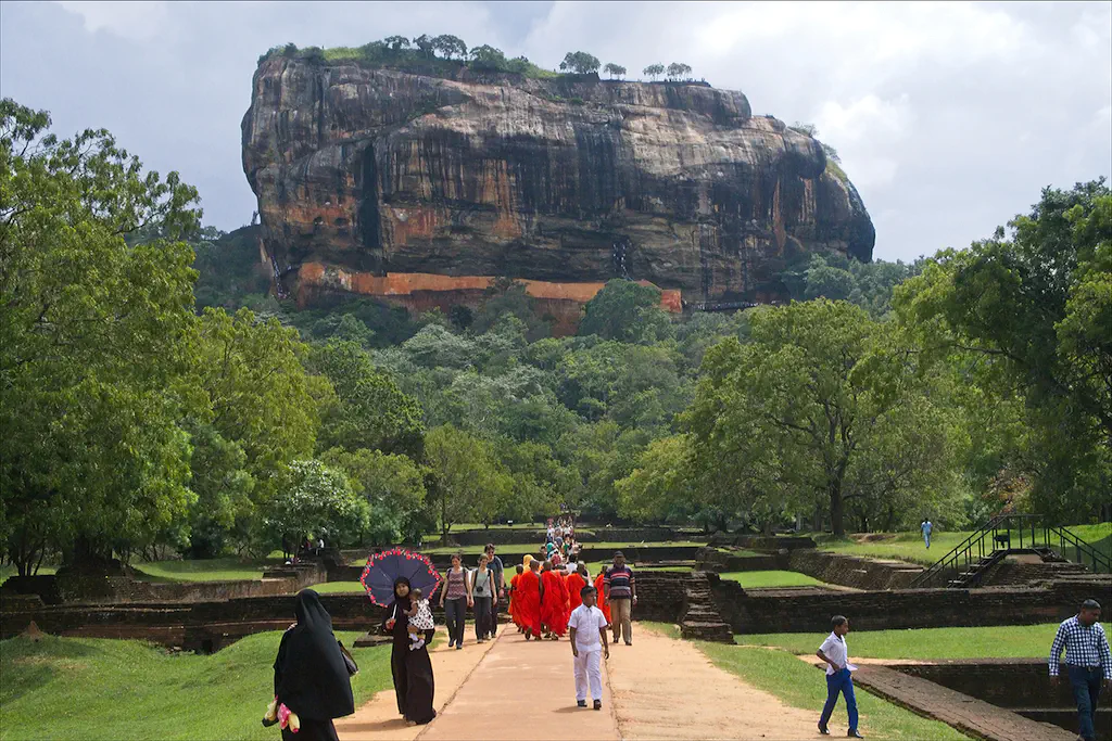 „Sri Lankas letzte Königsstädte Sigiriya und Kandy“