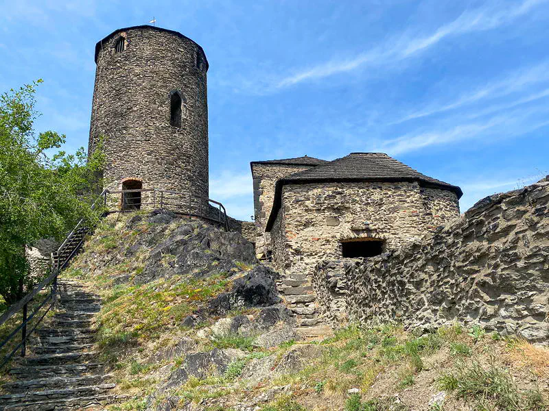 Burg Schreckenstein bei Usti